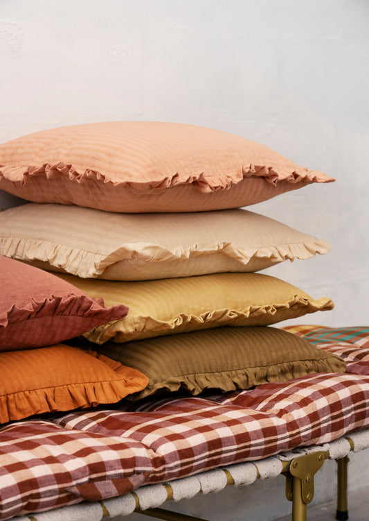 Housse de coussin uni à volants LOUISE kaki 50x50